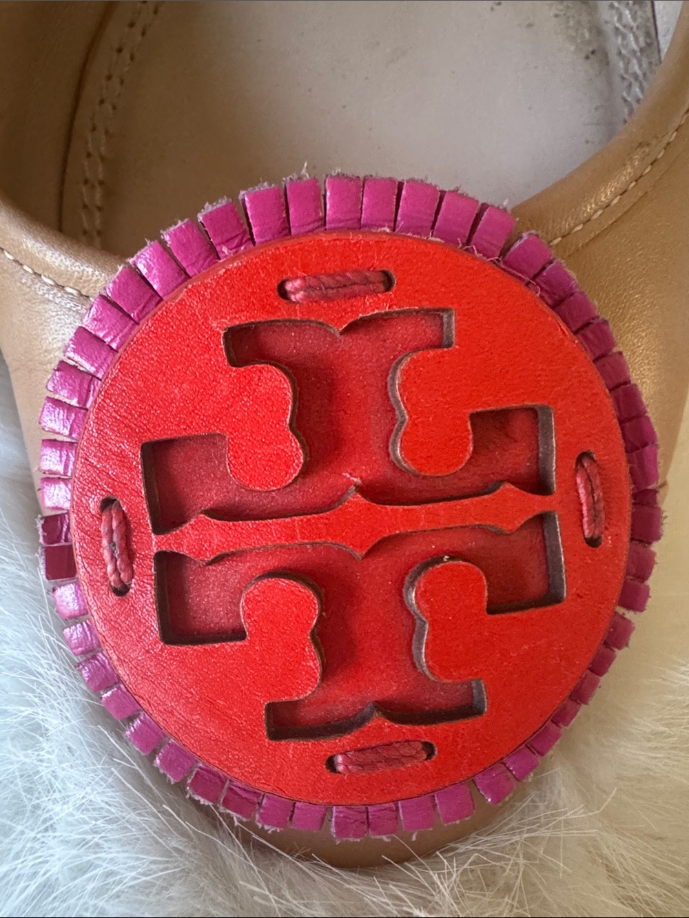 Women's Beige Leather Ballet Flats with Red-Pink Emblem - Picture 2 of 15